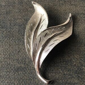 Vintage Kramer Brooch Silver Leaf